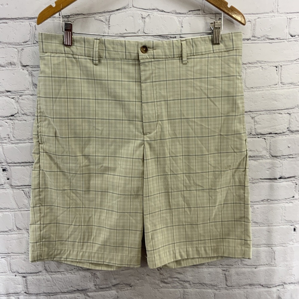 Greg Norman Golf Shorts Mens Sz 34 Beige Khaki FLAW
